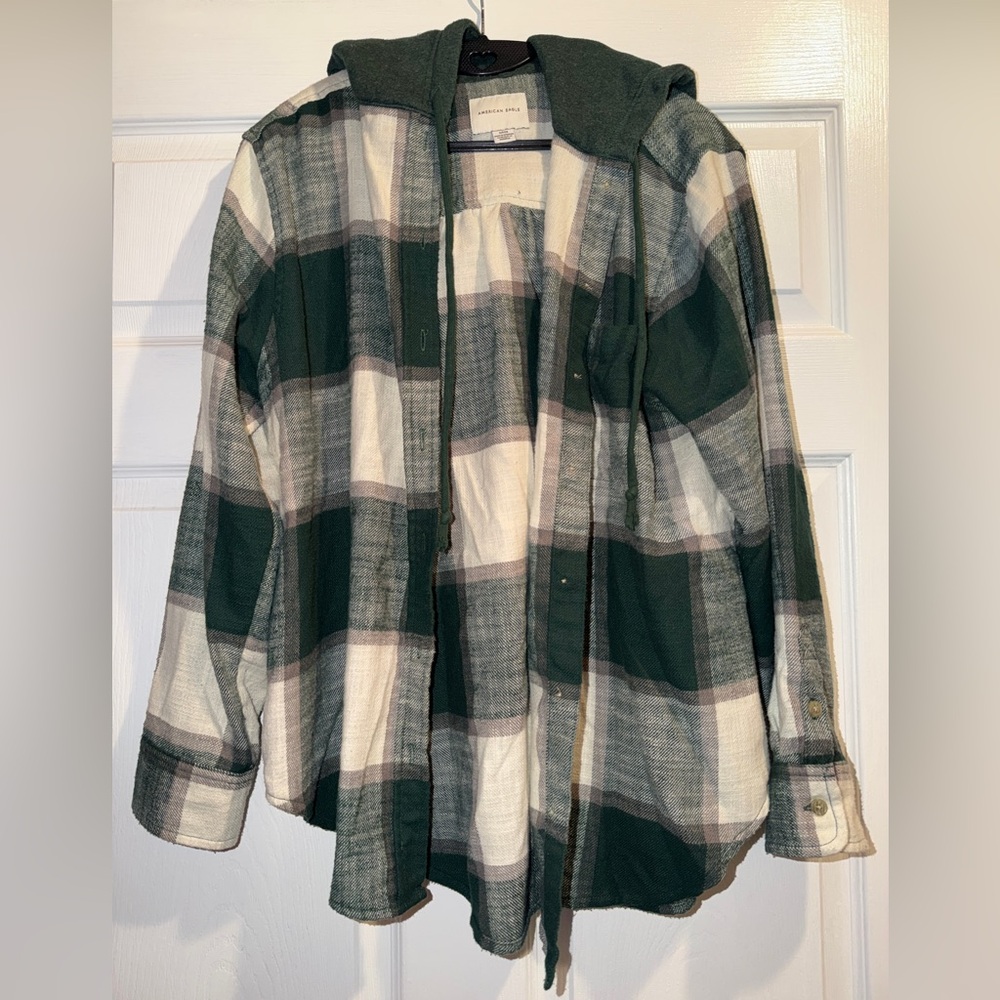 Women’s American Eagle Green/White Plaid Hooded Button-Down Flannel